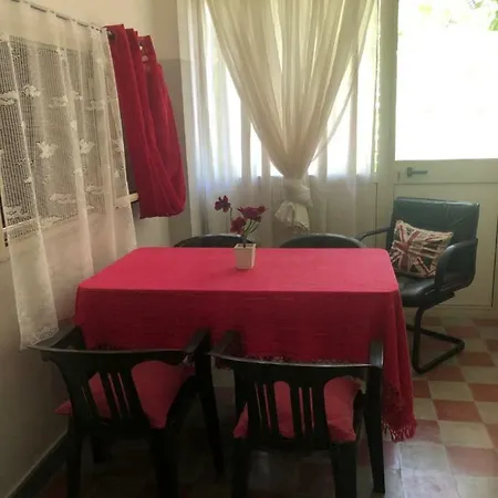 Sisto House